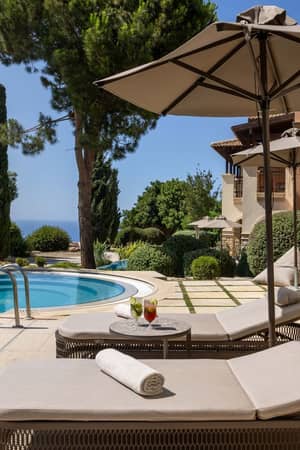Aphrodite Hills Hotel AH Hotel One Bedroom Suite Swim Up