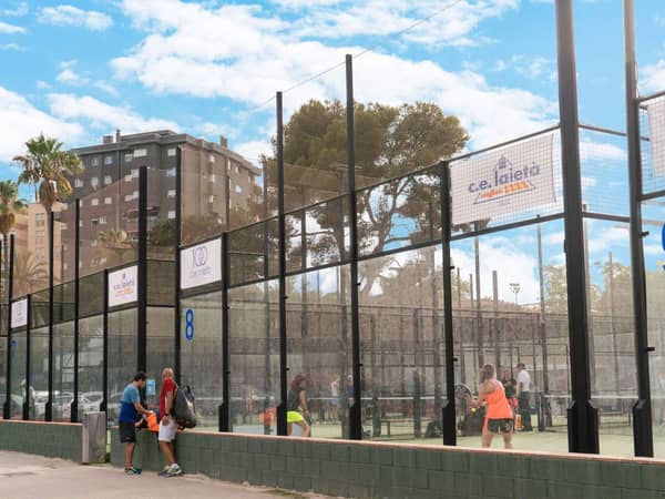 Outdoor padel courts at Club Esportiu Laietà in Barcelona