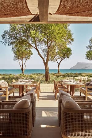 Ikos Kissamos 11 beach club restaurant