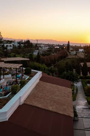 Royal Mare 7. mitsis crete royal mare bar main1 0024