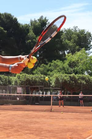 Active Away tennis coaching session in Mallorca