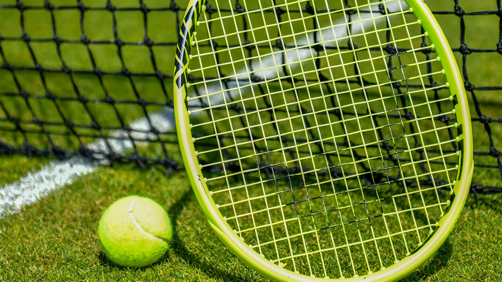 How to Find the Right Tennis Racket for You