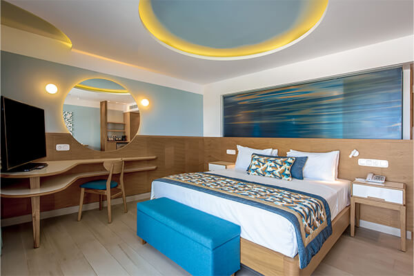 Superior Double Room Pool or Sea View